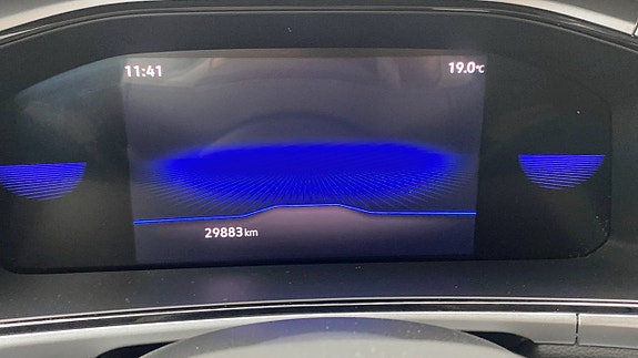 Volkswagen T-Roc 13 of 13