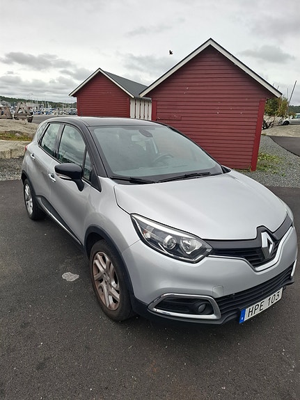 Renault Captur 5 of 12