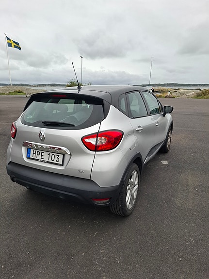 Renault Captur 7 of 12