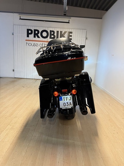Harley-Davidson ROAD GLIDE SPECIAL 10 of 11