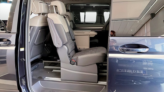 Volkswagen Multivan 10 of 10