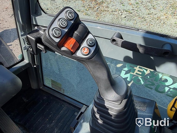 Hjullastare Wacker Neuson WL52, -2024 (248 ti... via auktion 15 of 27