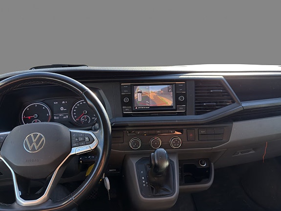 Volkswagen Transporter 11 of 17