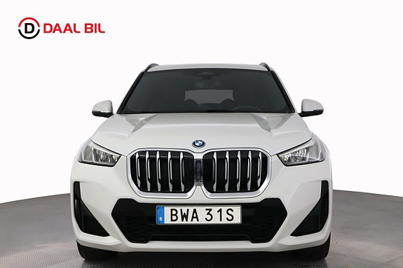 BMW X1 2 of 28