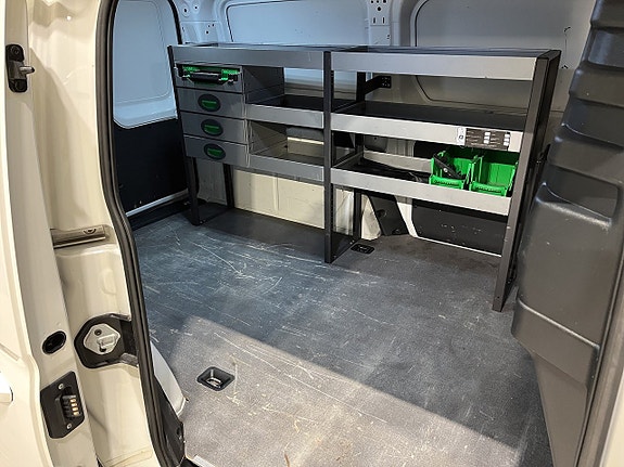 Volkswagen Caddy 11 of 18