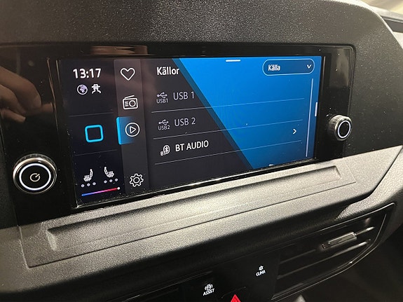 Volkswagen Caddy 18 of 18