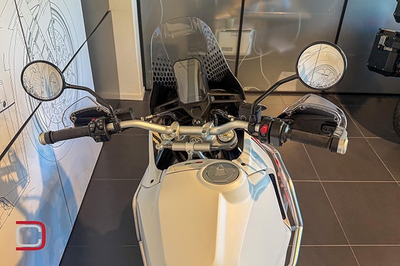 Ducati Desert X 4 of 5