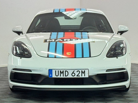Porsche 718 Cayman GTS 2 of 20
