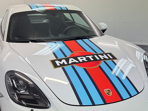 Porsche 718 Cayman GTS 16 of 20