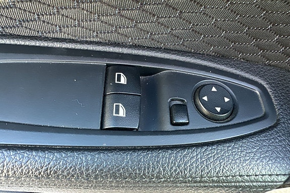 BMW M135i 23 of 30