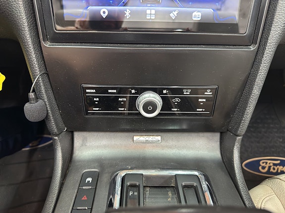 Ford Mustang 12 of 15