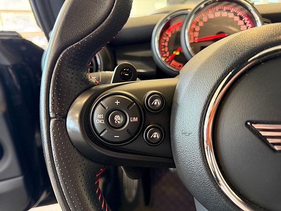 MINI John Cooper Works 11 of 28