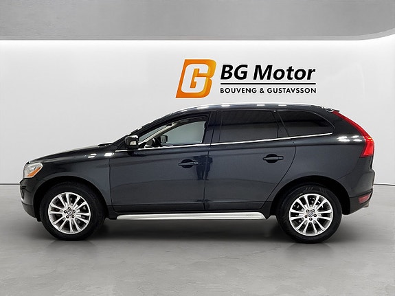Volvo XC60 7 of 19