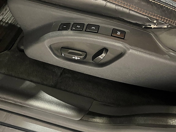 Volvo XC60 19 of 19