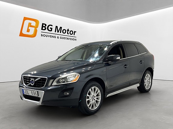 Volvo XC60 8 of 19