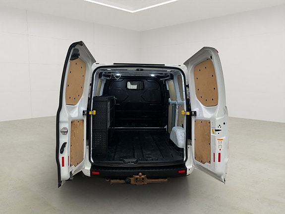 Ford Transit Custom 11 of 29