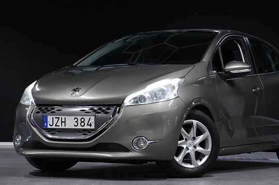 Peugeot 208 4 of 22