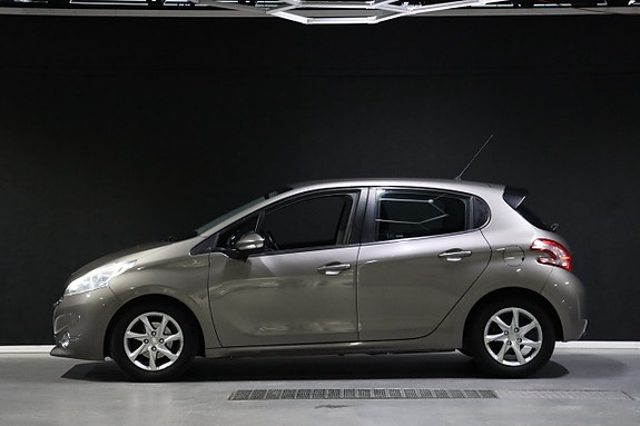 Peugeot 208 6 of 22