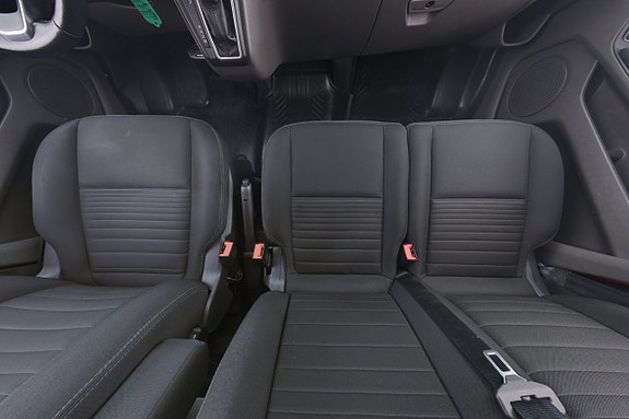 Ford Transit Custom 13 of 26