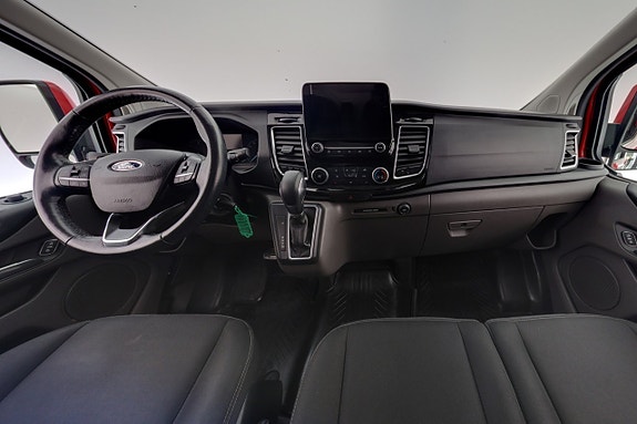 Ford Transit Custom 12 of 26