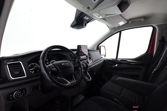 Ford Transit Custom 11 of 26
