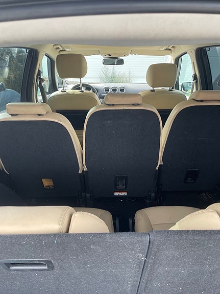 Ford S-MAX 4 of 6