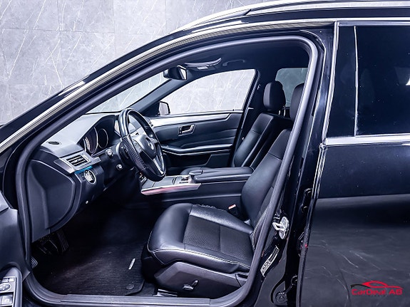 Mercedes-Benz E220 10 of 28