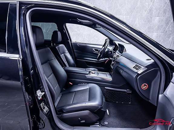 Mercedes-Benz E220 15 of 28