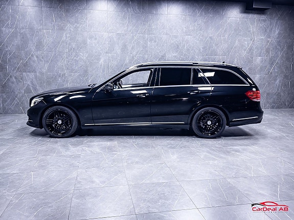 Mercedes-Benz E220 4 of 28
