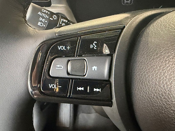 Honda HR-V 13 of 17