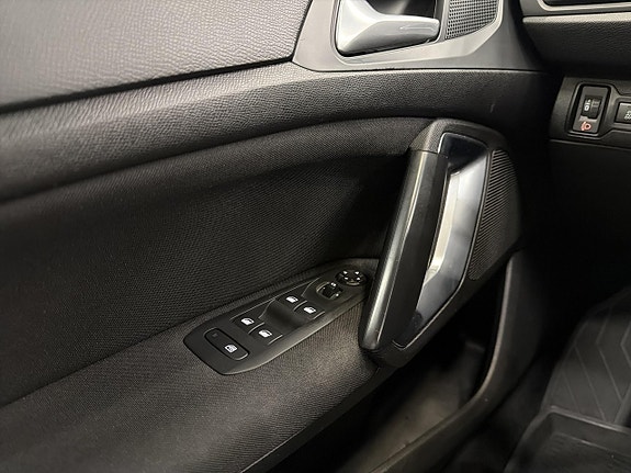 Peugeot 308 SW 21 of 23