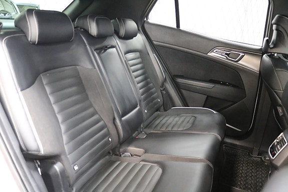 Kia Sportage 10 of 26