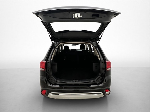 Mitsubishi Outlander 23 of 30