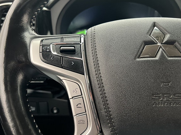 Mitsubishi Outlander 14 of 30