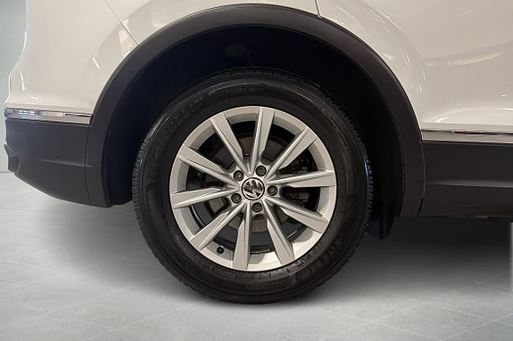 Volkswagen Tiguan 13 of 14