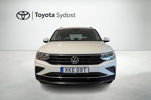 Volkswagen Tiguan 5 of 14