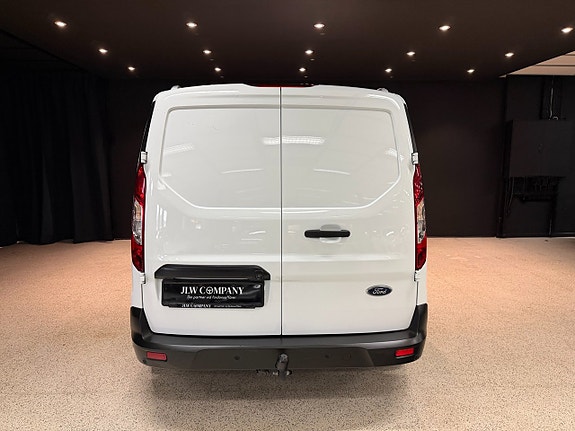 Ford Transit Connect 7 of 16