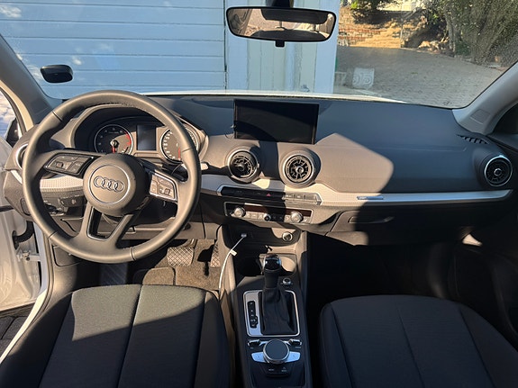 Audi Q2 5 of 30