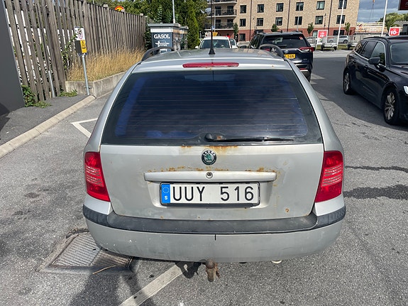 Skoda Octavia 4 of 4