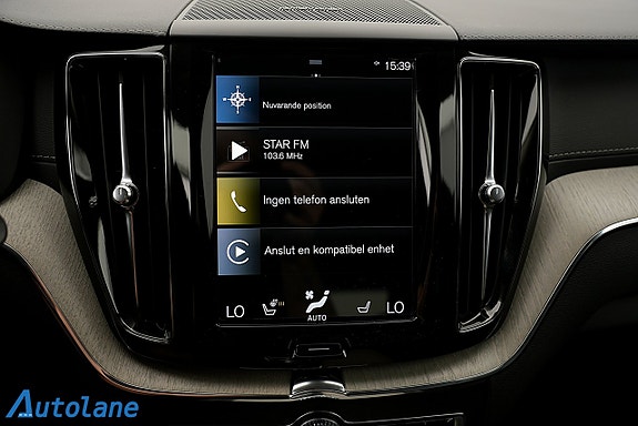 Volvo XC60 25 of 30