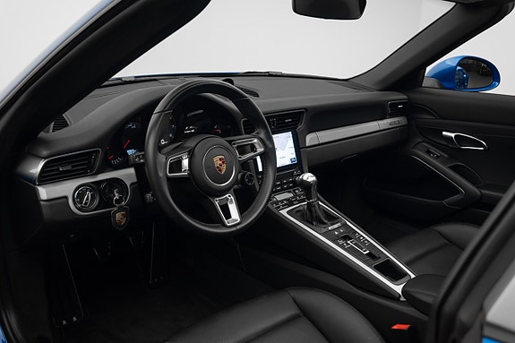 Porsche 911 11 of 30