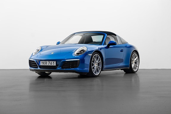 Porsche 911 2 of 30