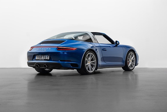 Porsche 911 3 of 30