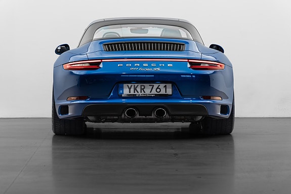 Porsche 911 5 of 30