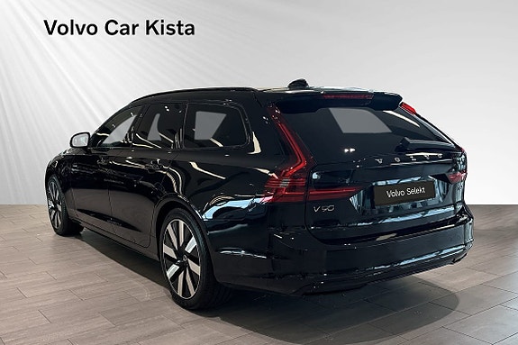 Volvo V90 4 of 22