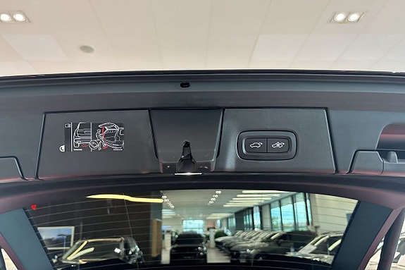 Volvo V90 14 of 22