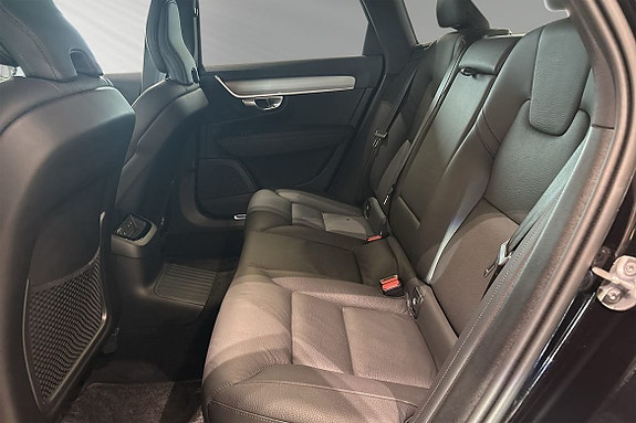 Volvo V90 8 of 22