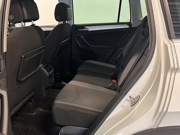 Volkswagen Tiguan 11 of 22