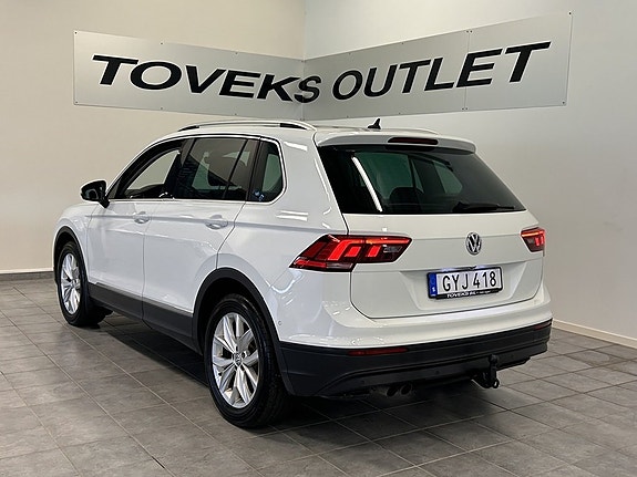 Volkswagen Tiguan 5 of 22