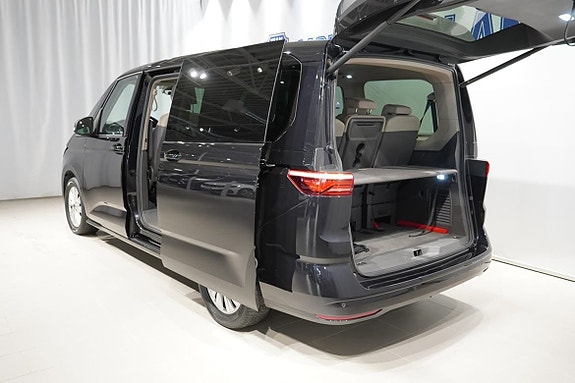 Volkswagen Multivan 6 of 27